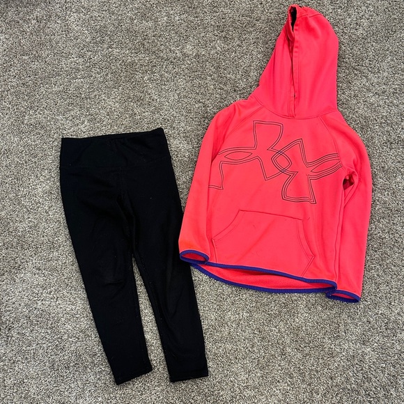UA pink hoodie with  black athletic leggings - Picture 1 of 4